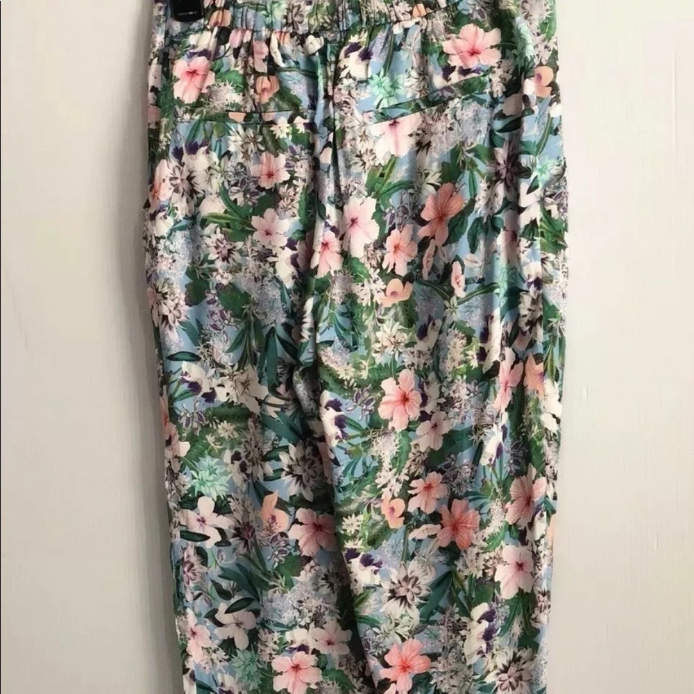 Zara Women's Floral Pleated Trousers Pants Size S - Picture 3 of 8